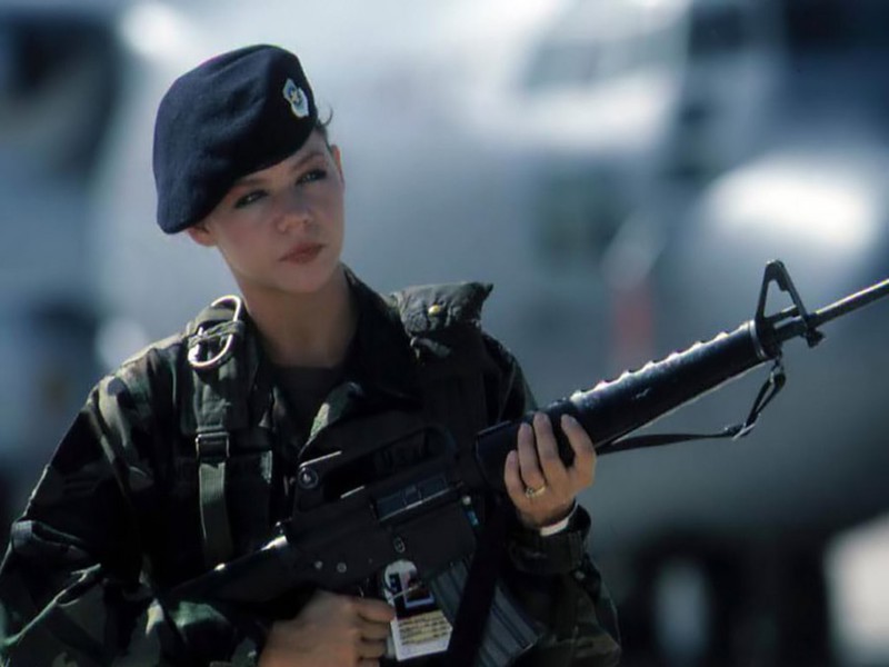 Женские формы Женщины в форме, армия, война, девушки в форме, факты, форма