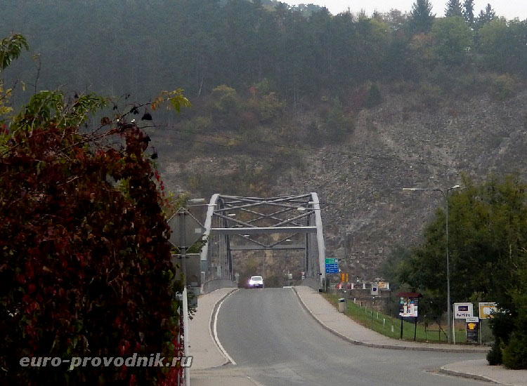 Мост через Бероунку