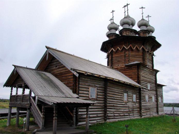 деревянная церковь кижи