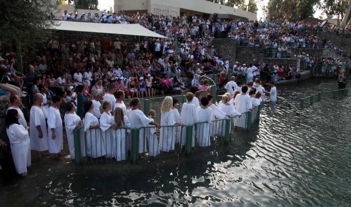 река в которой крестился иисус 