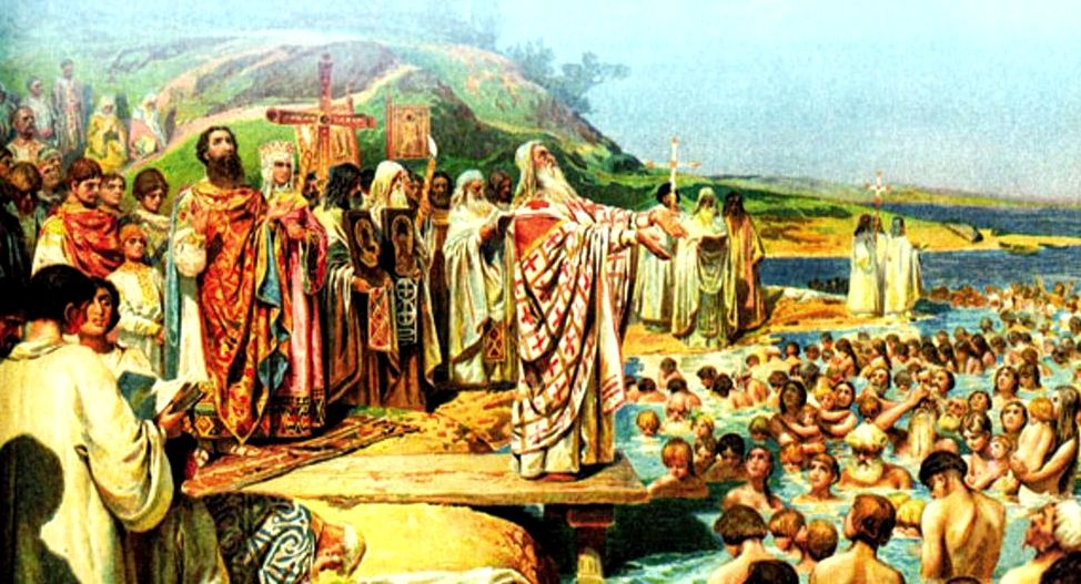 Кто крести Русь в 988 году?
