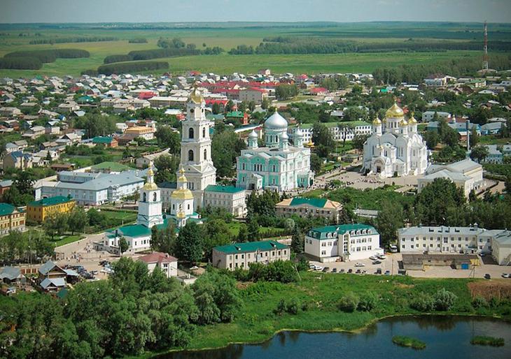 Дивные храмы России
