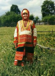 Русский женский народный костюм 